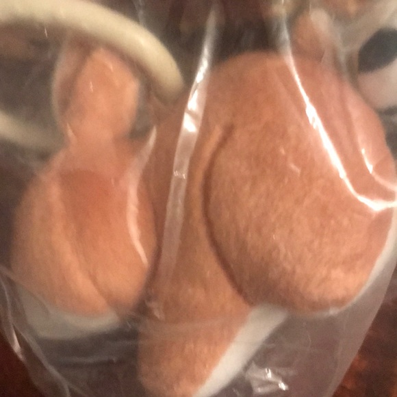 Small Plush Animals to attach to Stroller - Picture 5 of 8